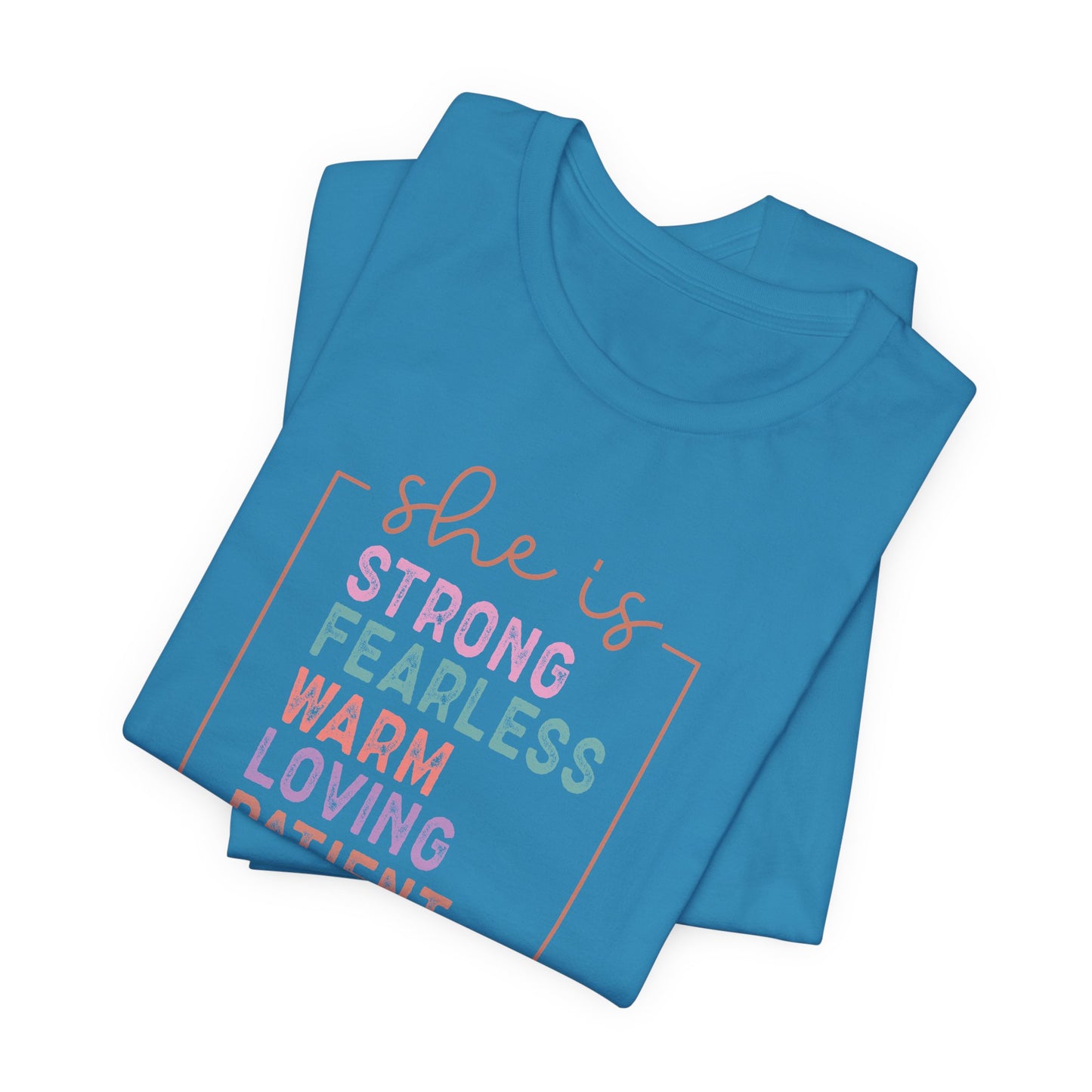 "Celebra tu Fortaleza con la Camiseta "She is Strong""