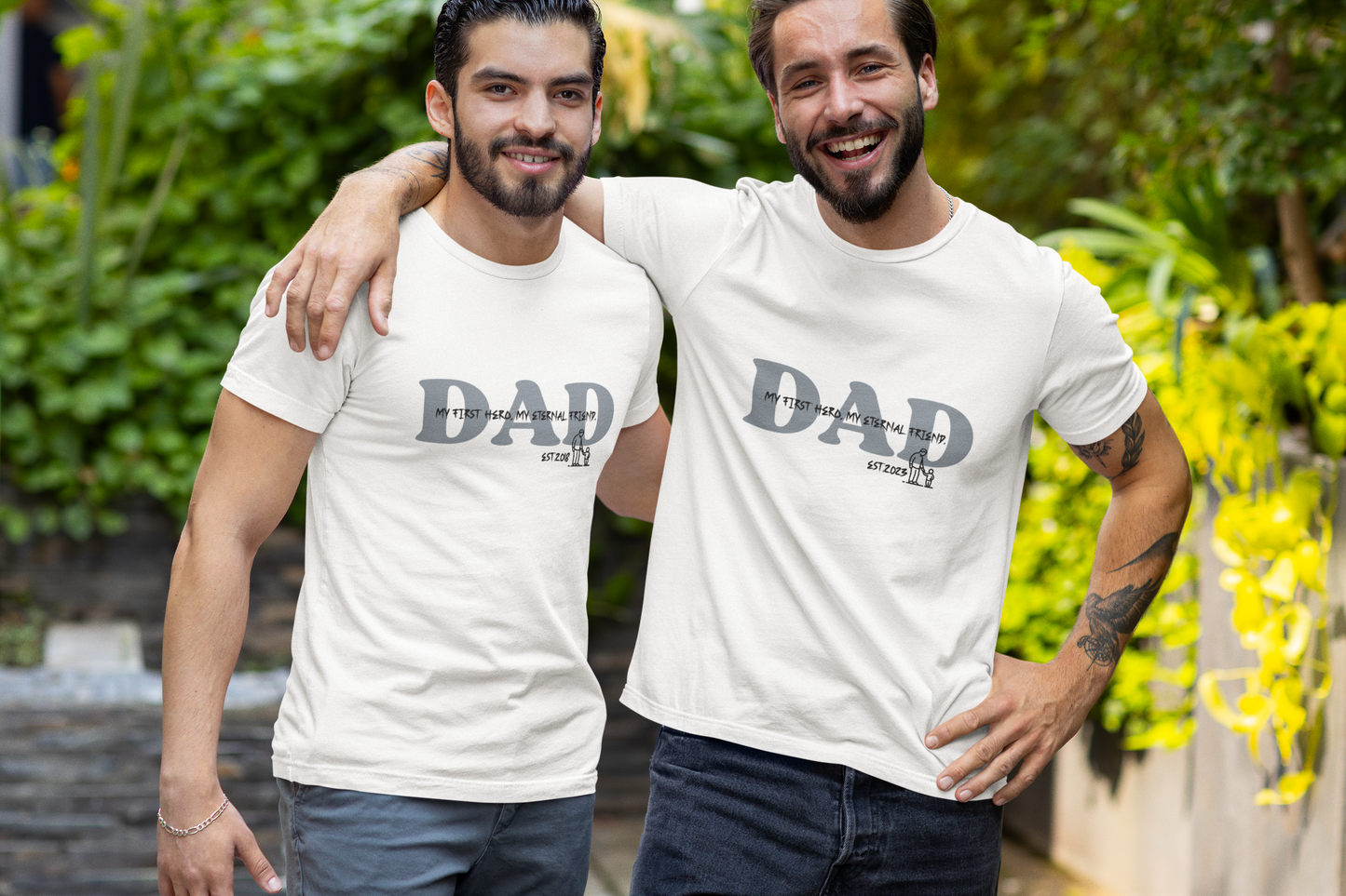 ¡Descubre nuestra icónica camiseta "Padre: mi primer héroe, mi eterno amigo" diseñada para destacar en tu armario! "Camiseta 'Padre: mi primer héroe, mi eterno amigo'