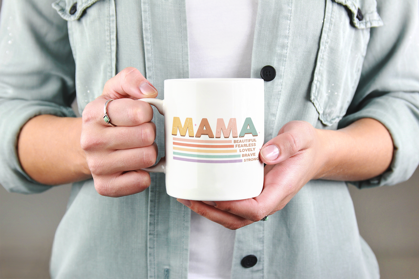 ¿Buscas el regalo perfecto para Mamá? ¡Descubre nuestra Taza "Mamá, mi eterna inspiración"!